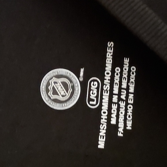 NEW With Tag Golden Knights Hockey Team Men Team Shirt Vegas Golden Knights - Picture 9 of 9